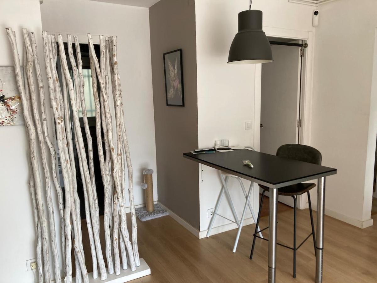 Apartamento Con Vistas Al Mar Castelldefels Exterior photo